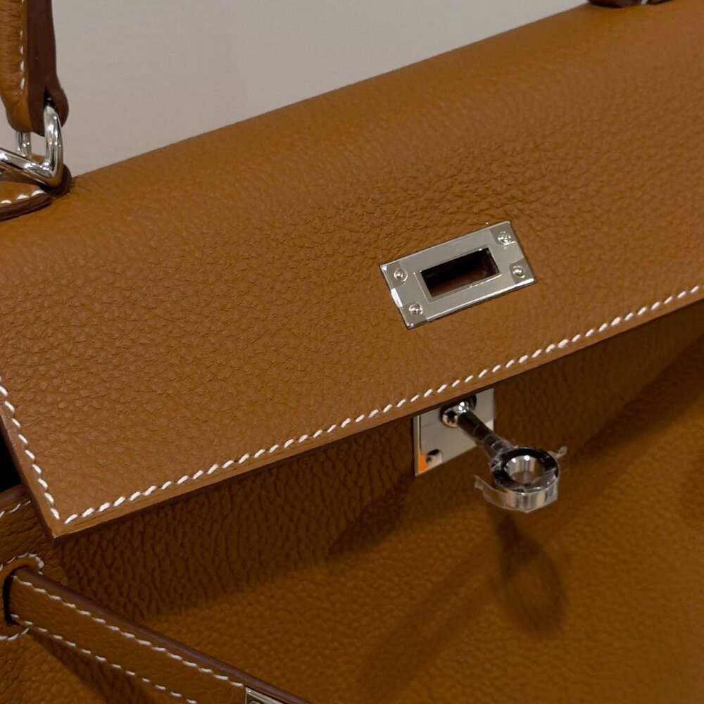 HERMÈS - Kelly 25 Togo, Gold/Palladium - Picture 6 of 10